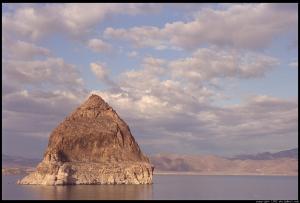 pyramid lake